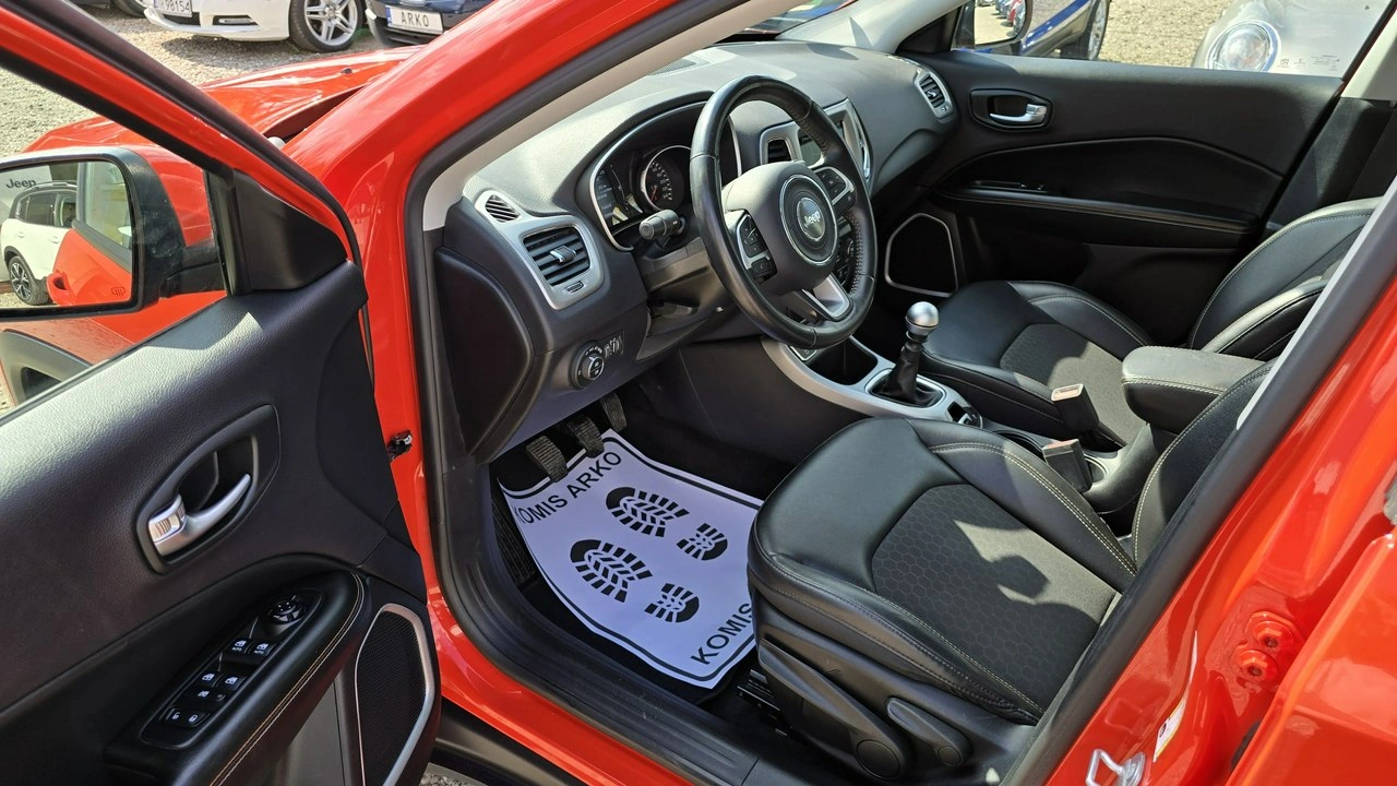 Jeep Compass - Zdjęcie 8
