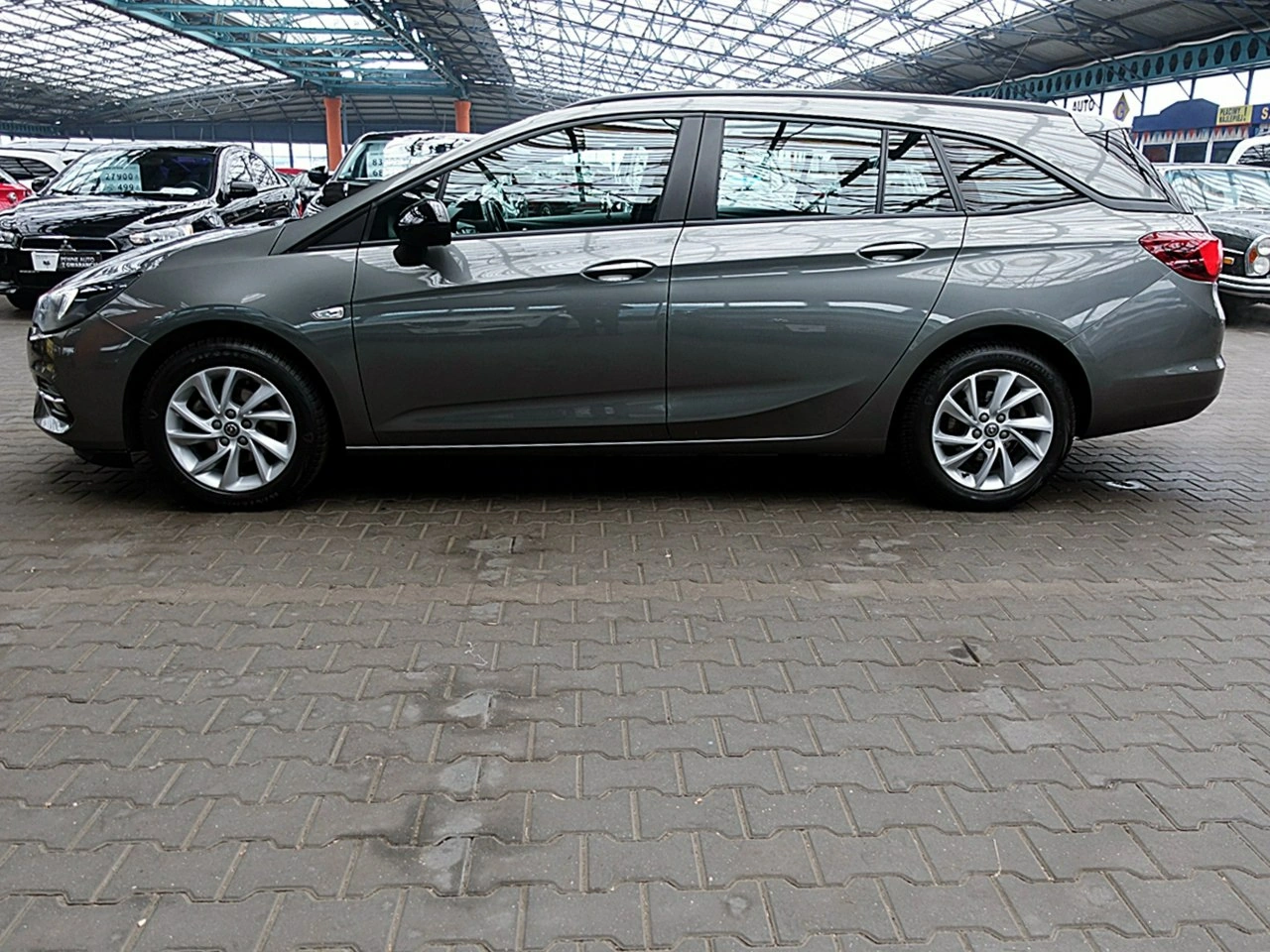 Opel Astra - Zdjęcie 73