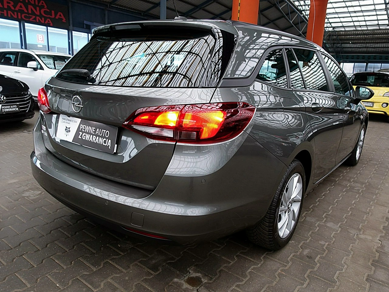 Opel Astra - Zdjęcie 9