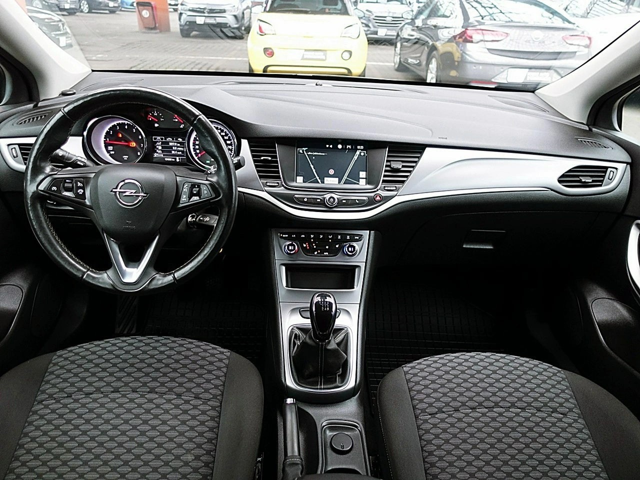 Opel Astra - Zdjęcie 12