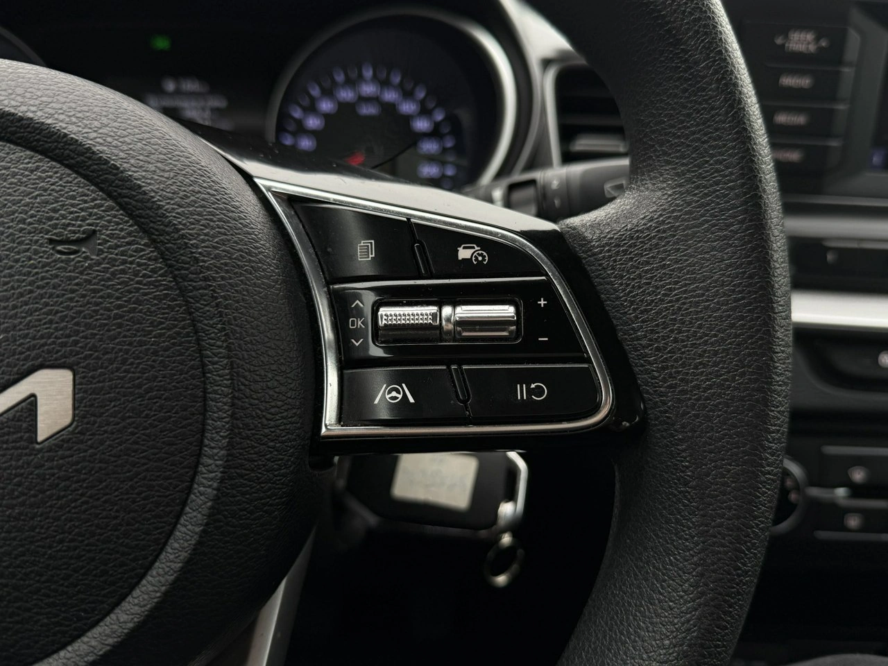 Kia Ceed - Zdjęcie 14