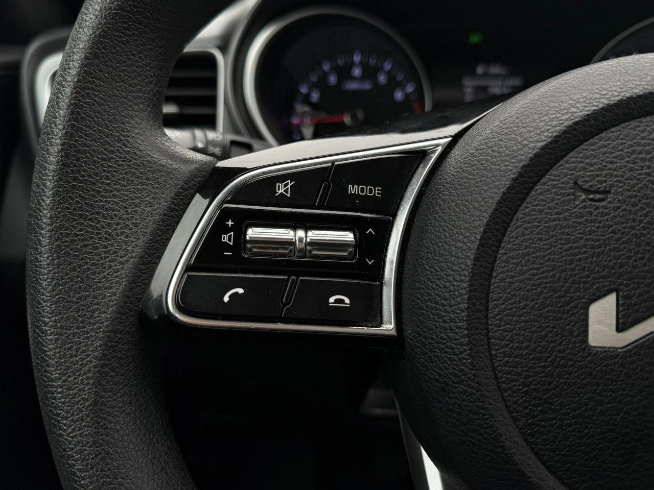 Kia Ceed - Zdjęcie 15