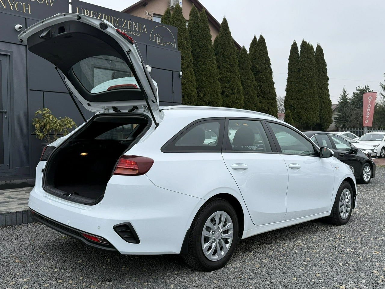 Kia Ceed - Zdjęcie 30