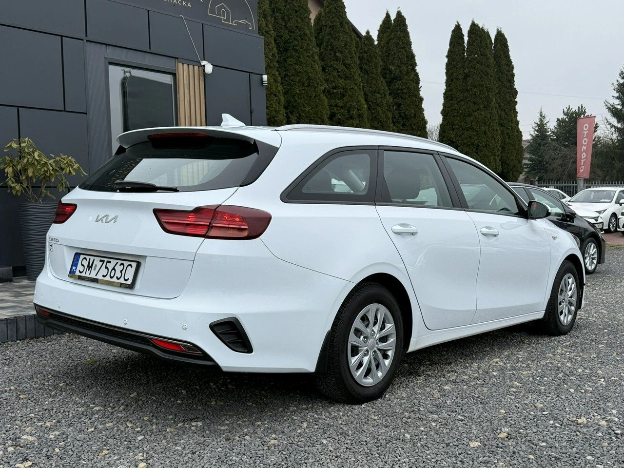 Kia Ceed - Zdjęcie 8