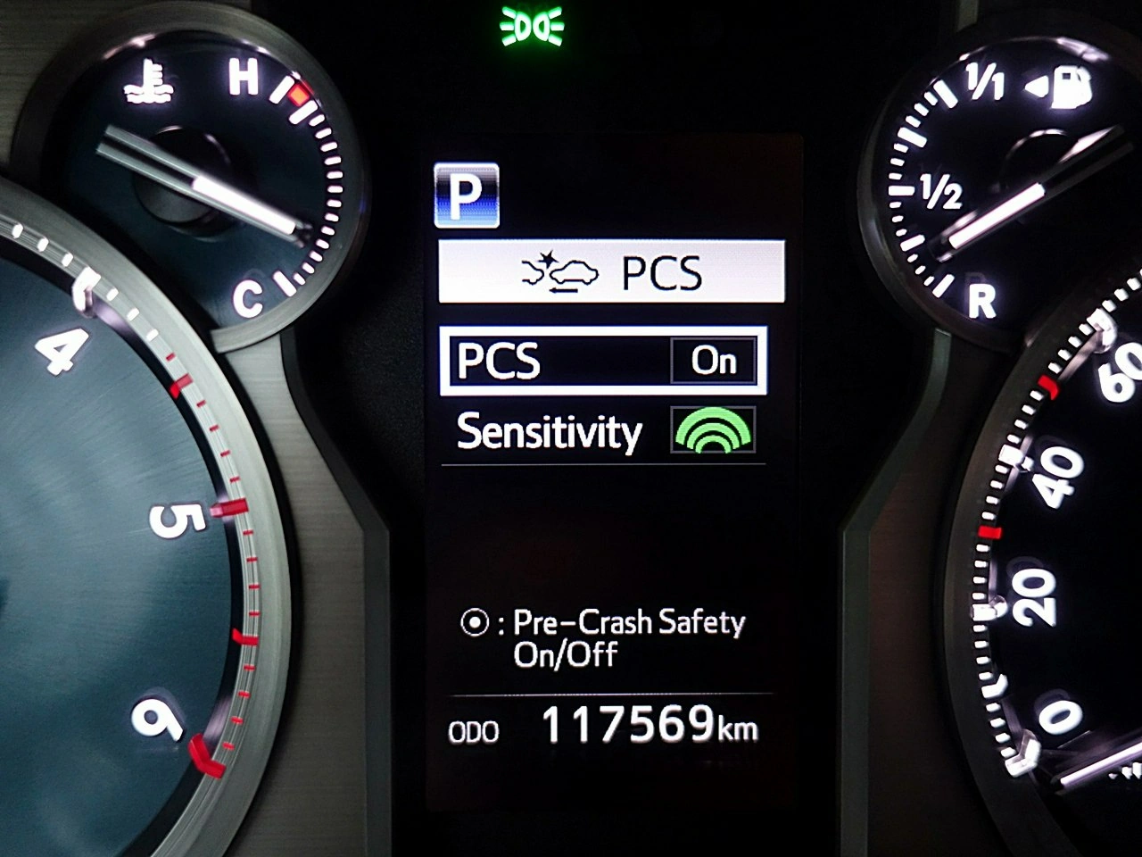 Toyota Land Cruiser - Zdjęcie 37