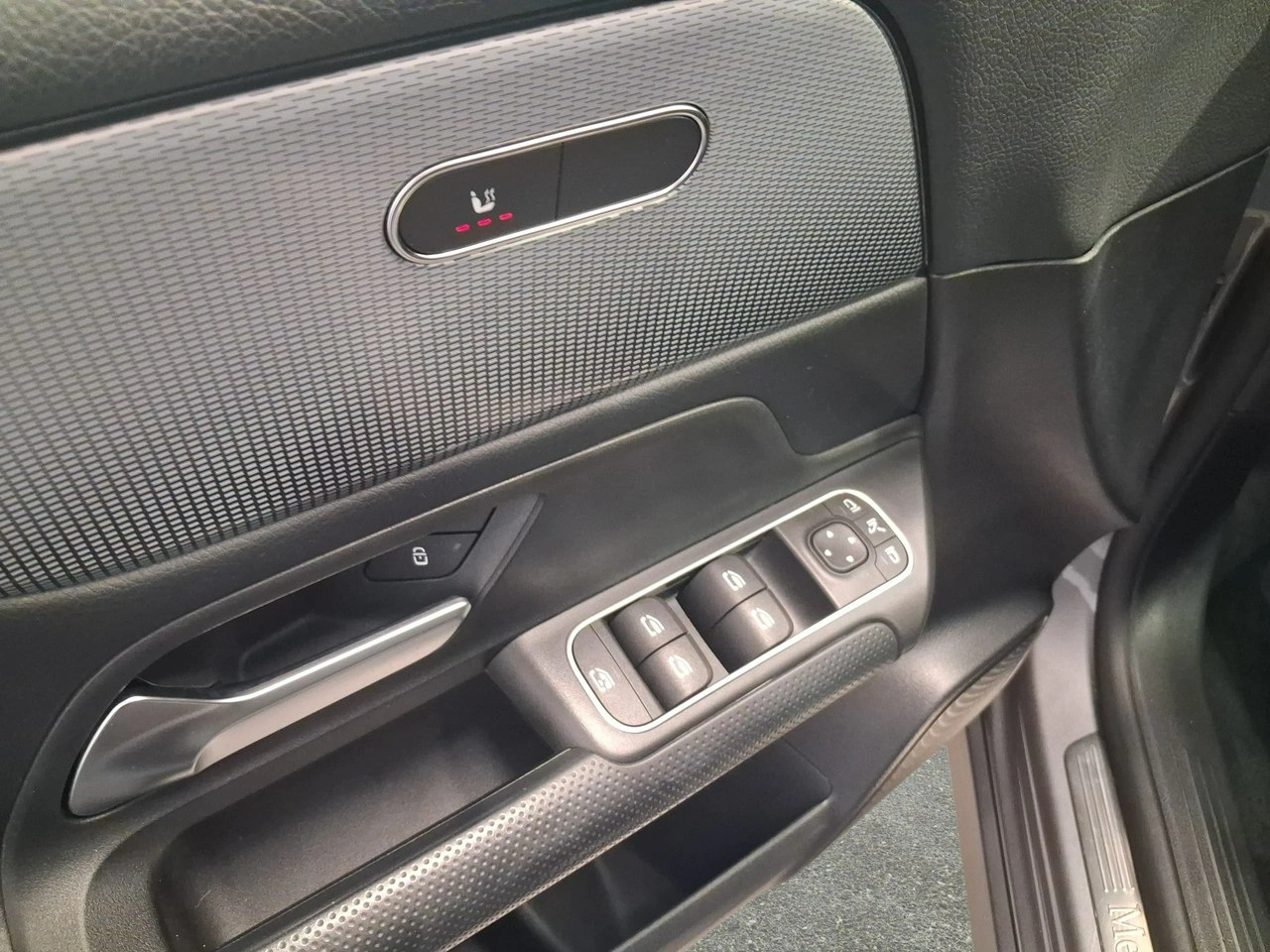 Mercedes GLB - Zdjęcie 21