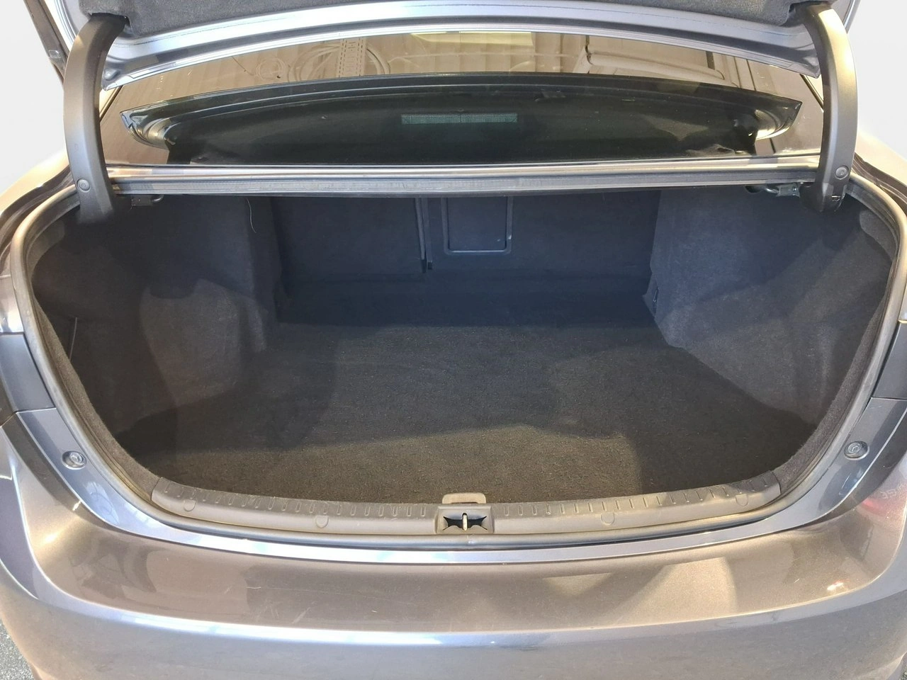 Toyota Avensis - Zdjęcie 13