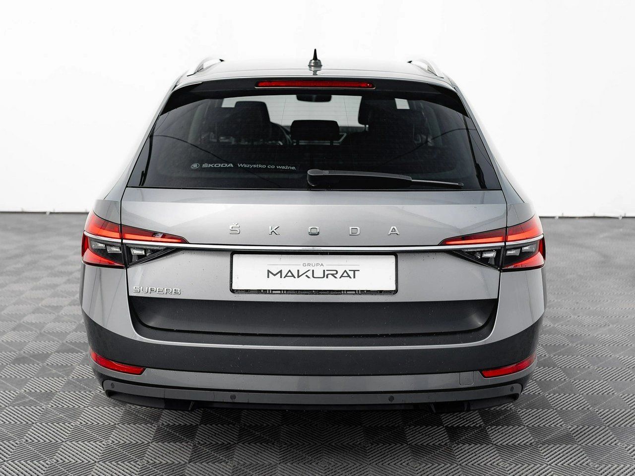 Skoda Superb - Zdjęcie 9