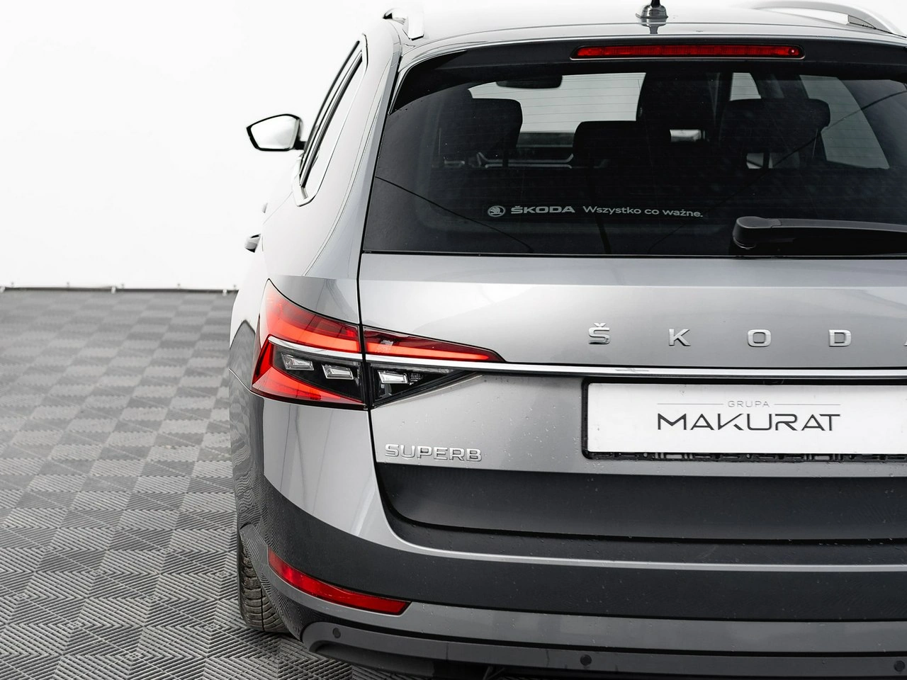 Skoda Superb - Zdjęcie 10