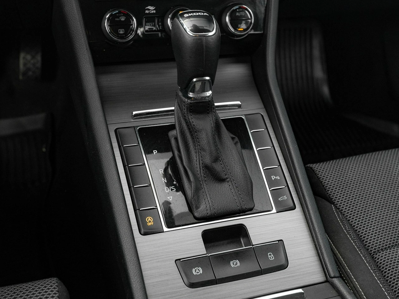 Skoda Superb - Zdjęcie 17