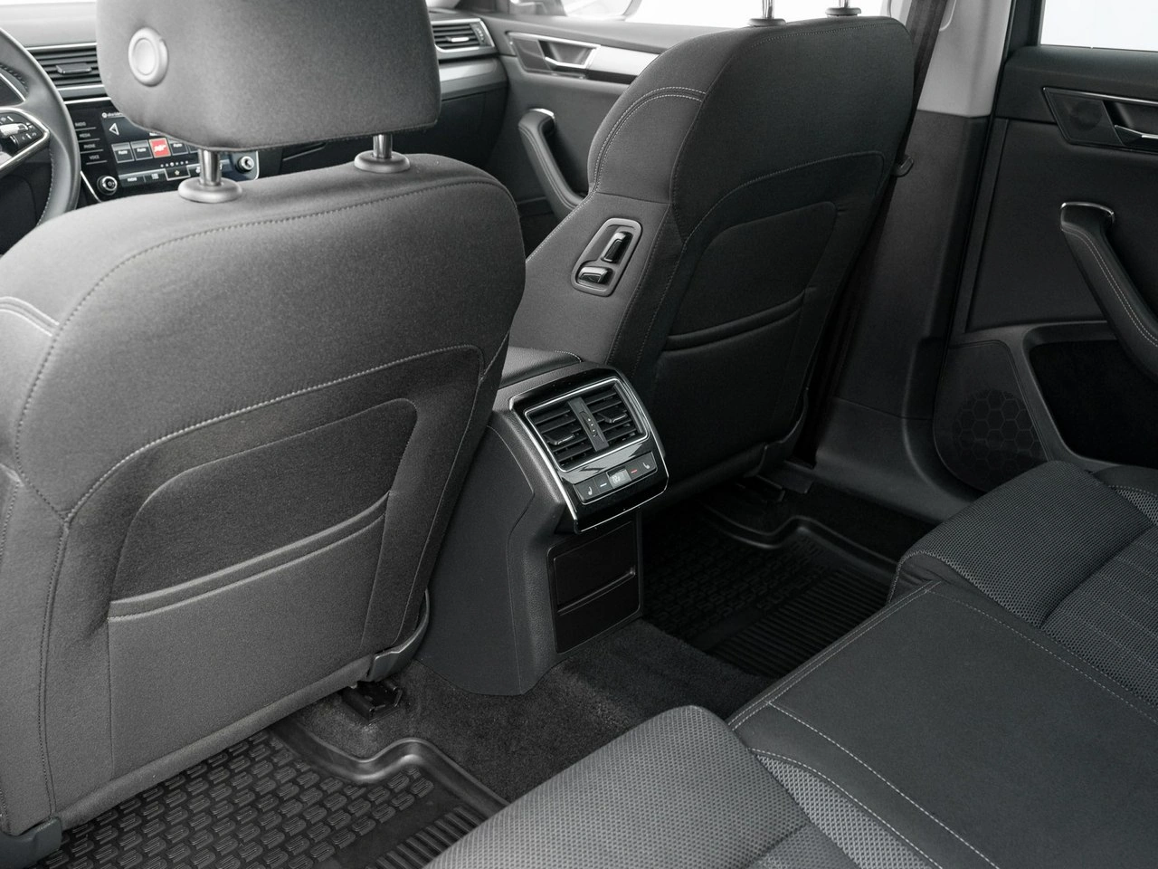 Skoda Superb - Zdjęcie 22