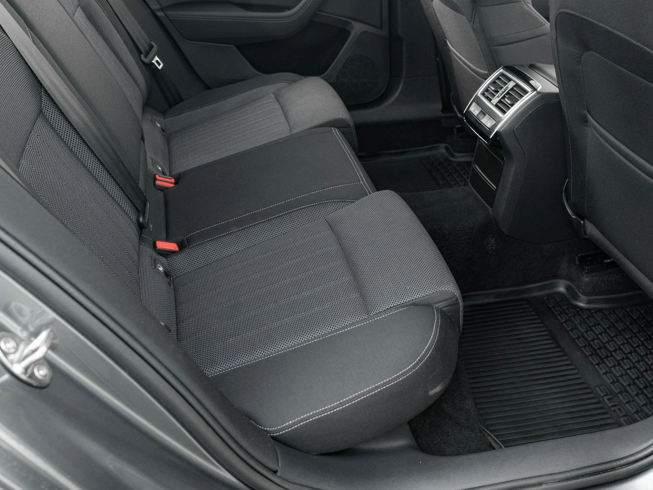 Skoda Superb - Zdjęcie 27