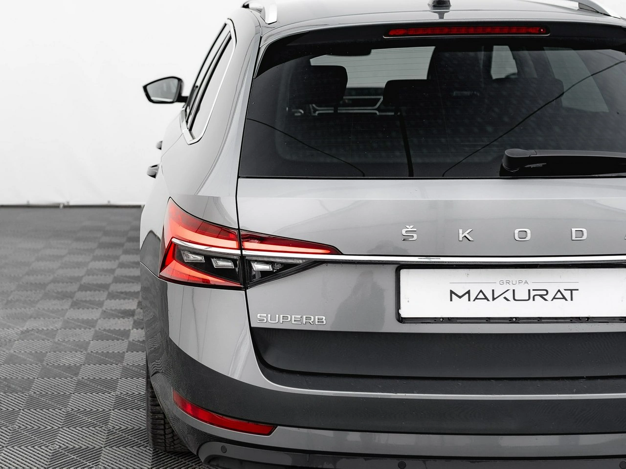 Skoda Superb - Zdjęcie 10