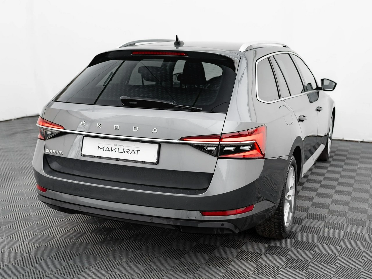 Skoda Superb - Zdjęcie 4