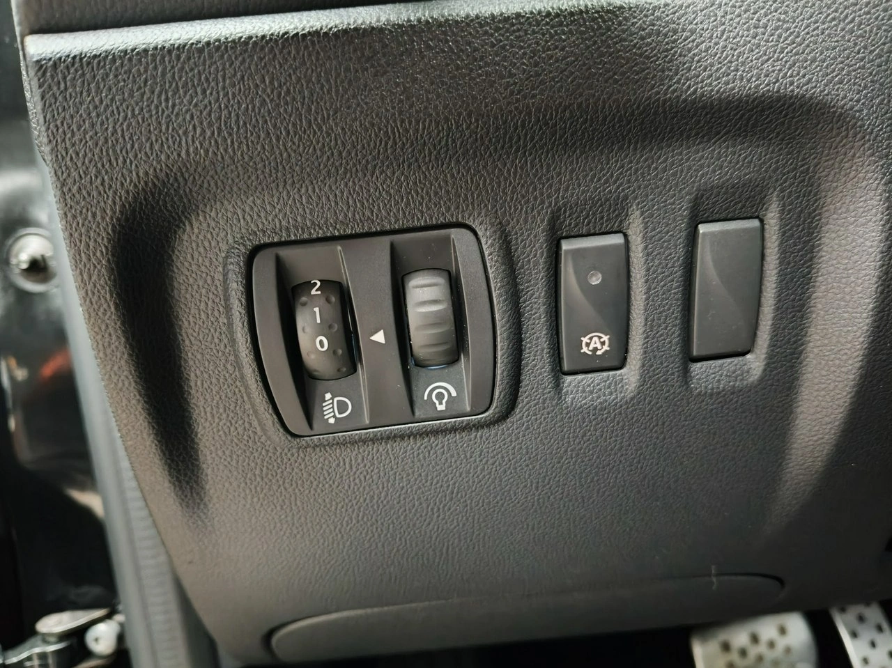 Renault Captur - Zdjęcie 23