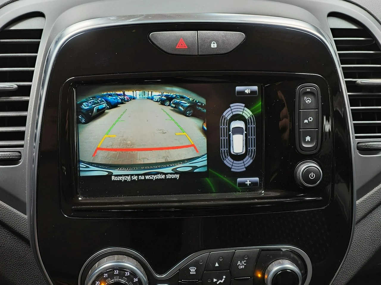 Renault Captur - Zdjęcie 31