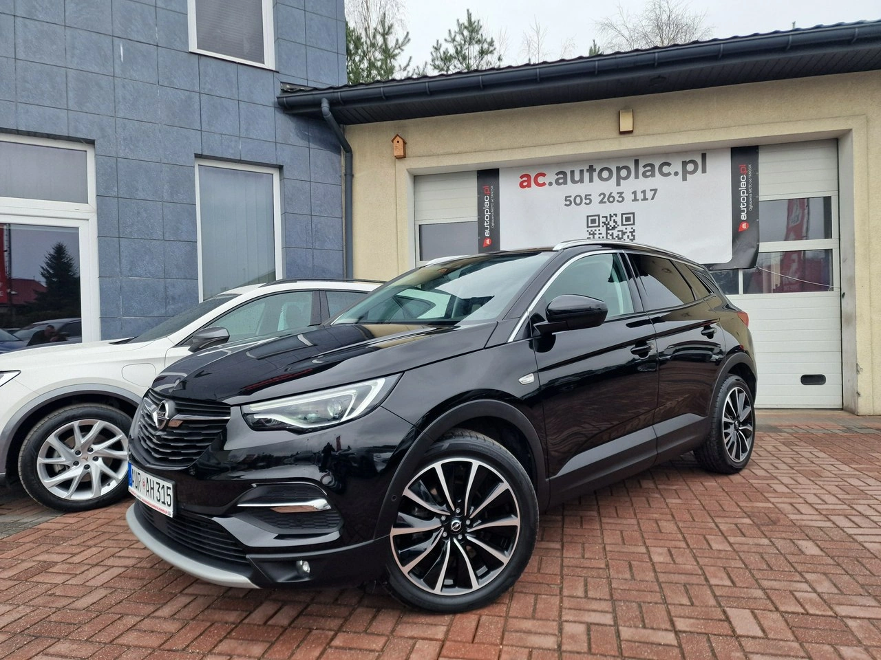 Opel Grandland X - Główne zdjęcie