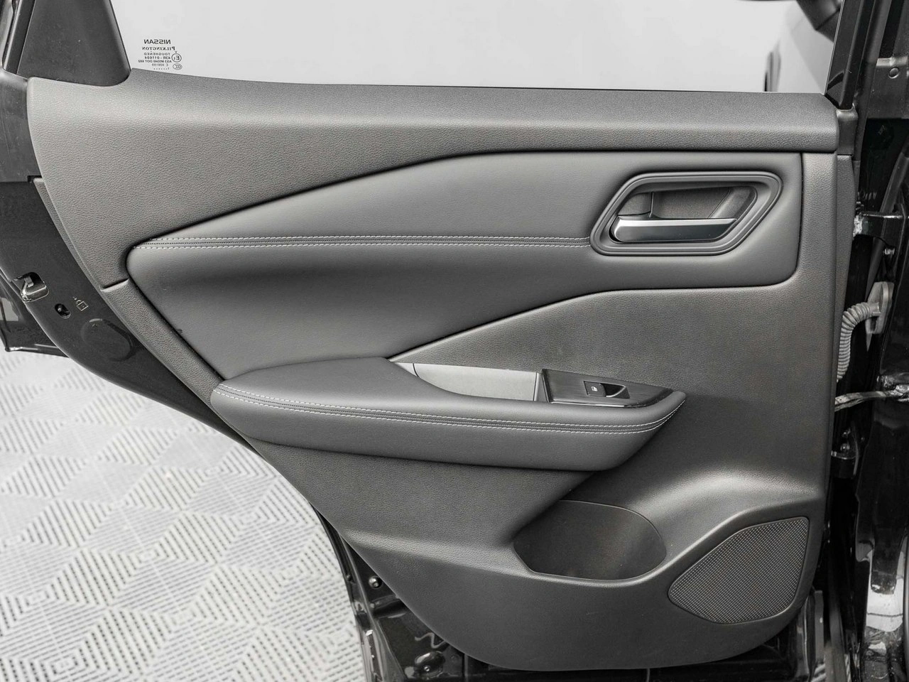 Nissan Qashqai - Zdjęcie 27