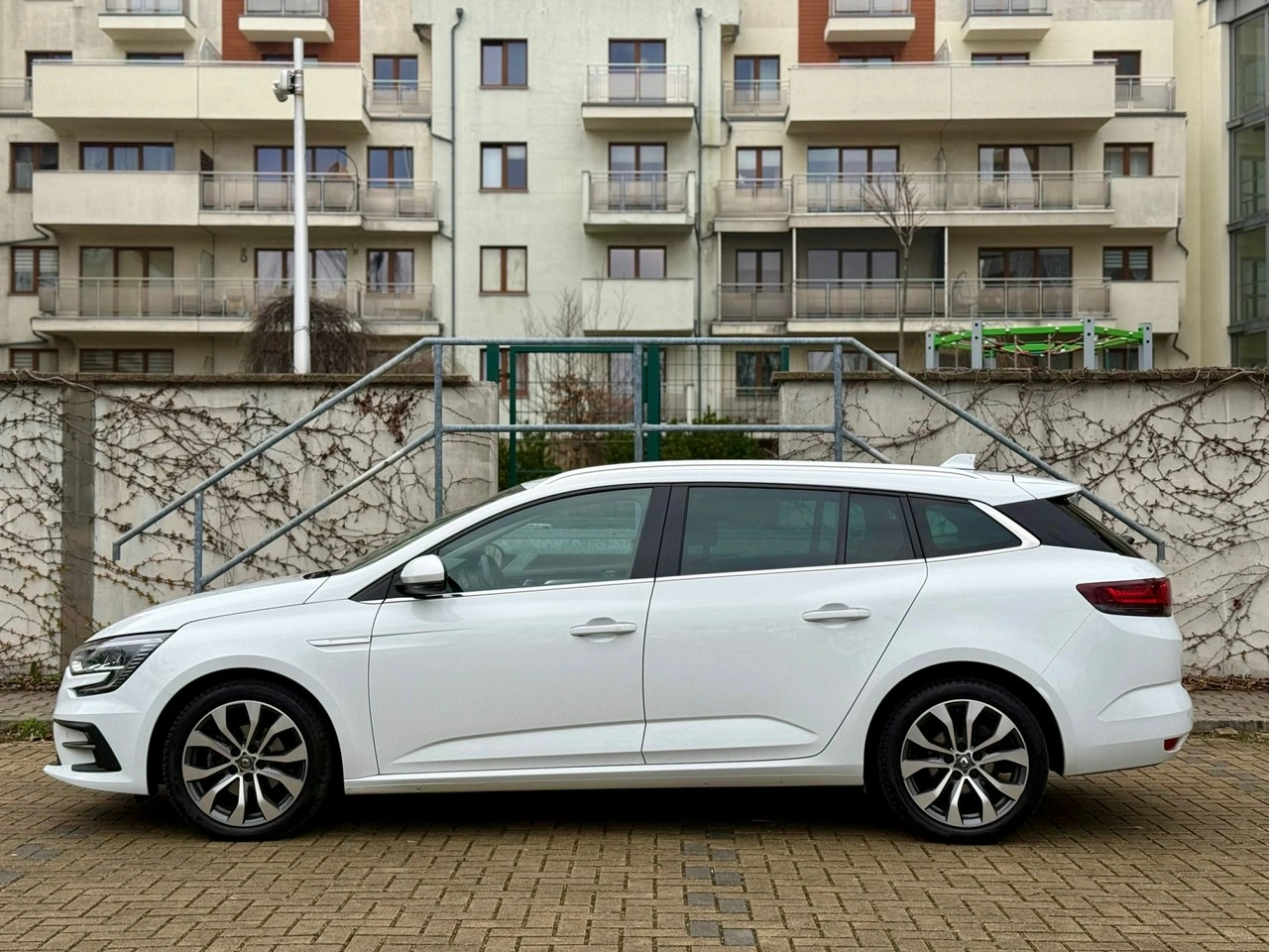 Renault Megane - Zdjęcie 11