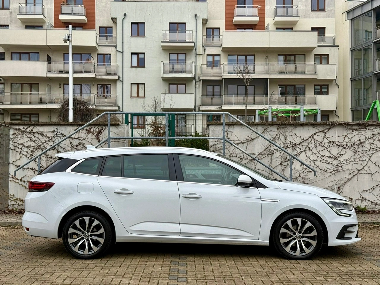 Renault Megane - Zdjęcie 12