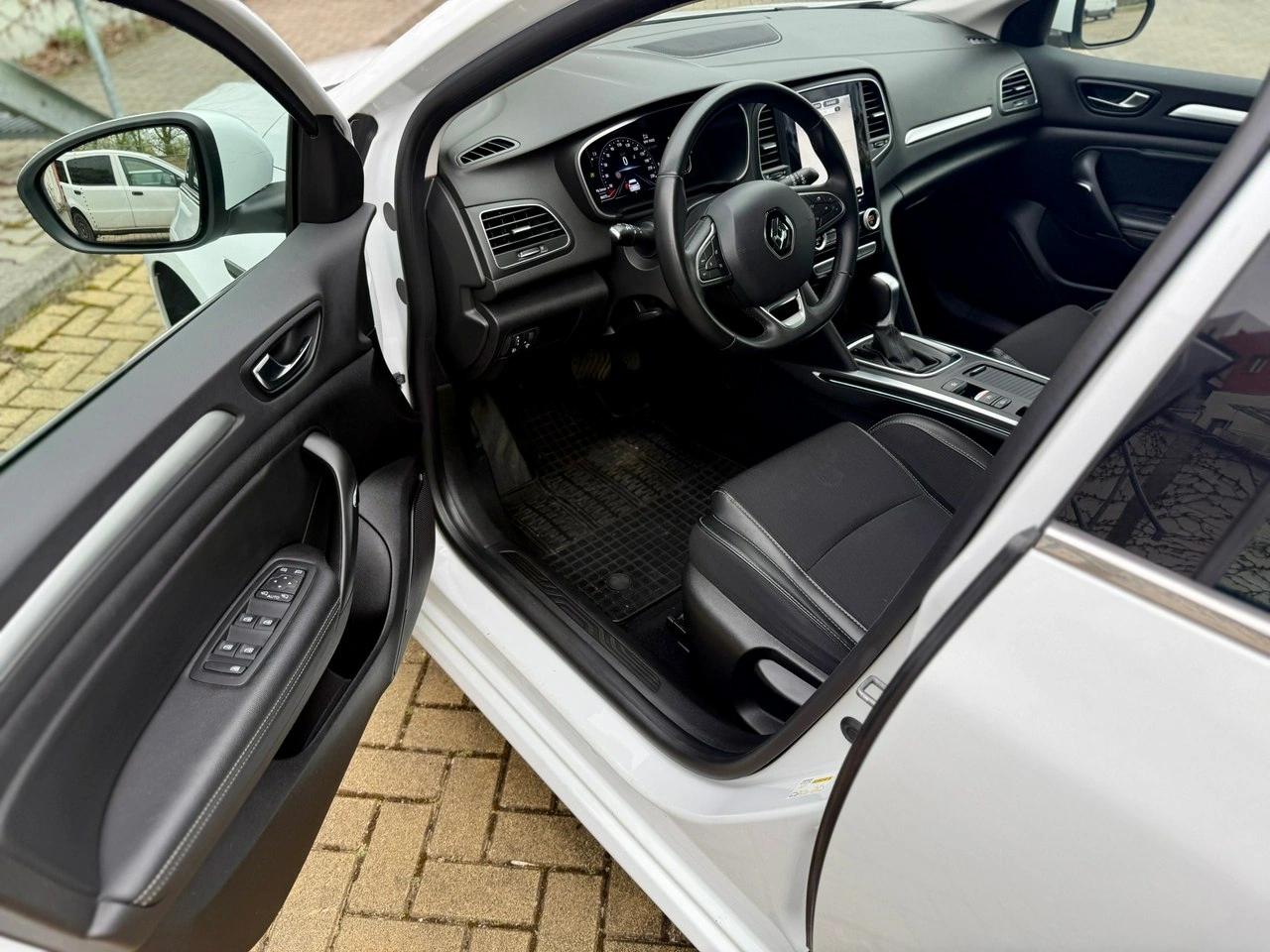 Renault Megane - Zdjęcie 4