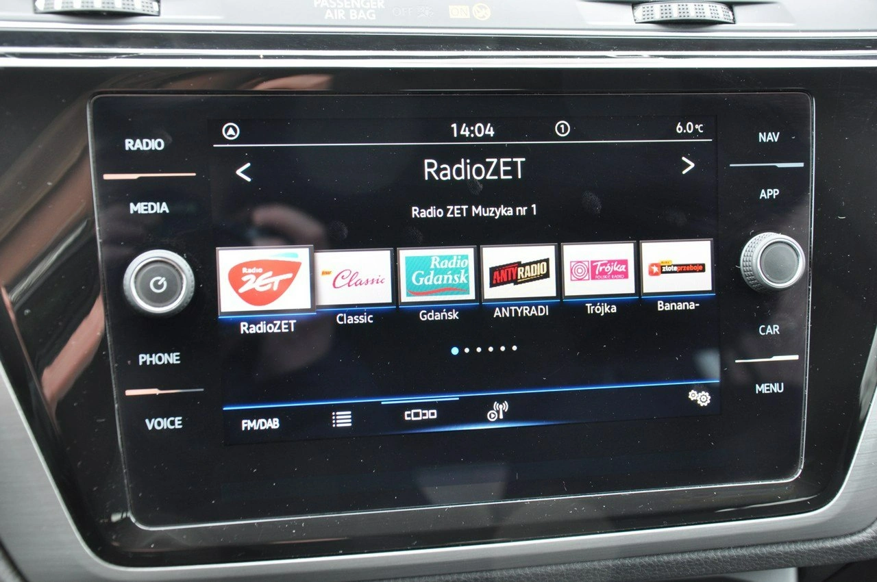 Volkswagen Touran - Zdjęcie 15