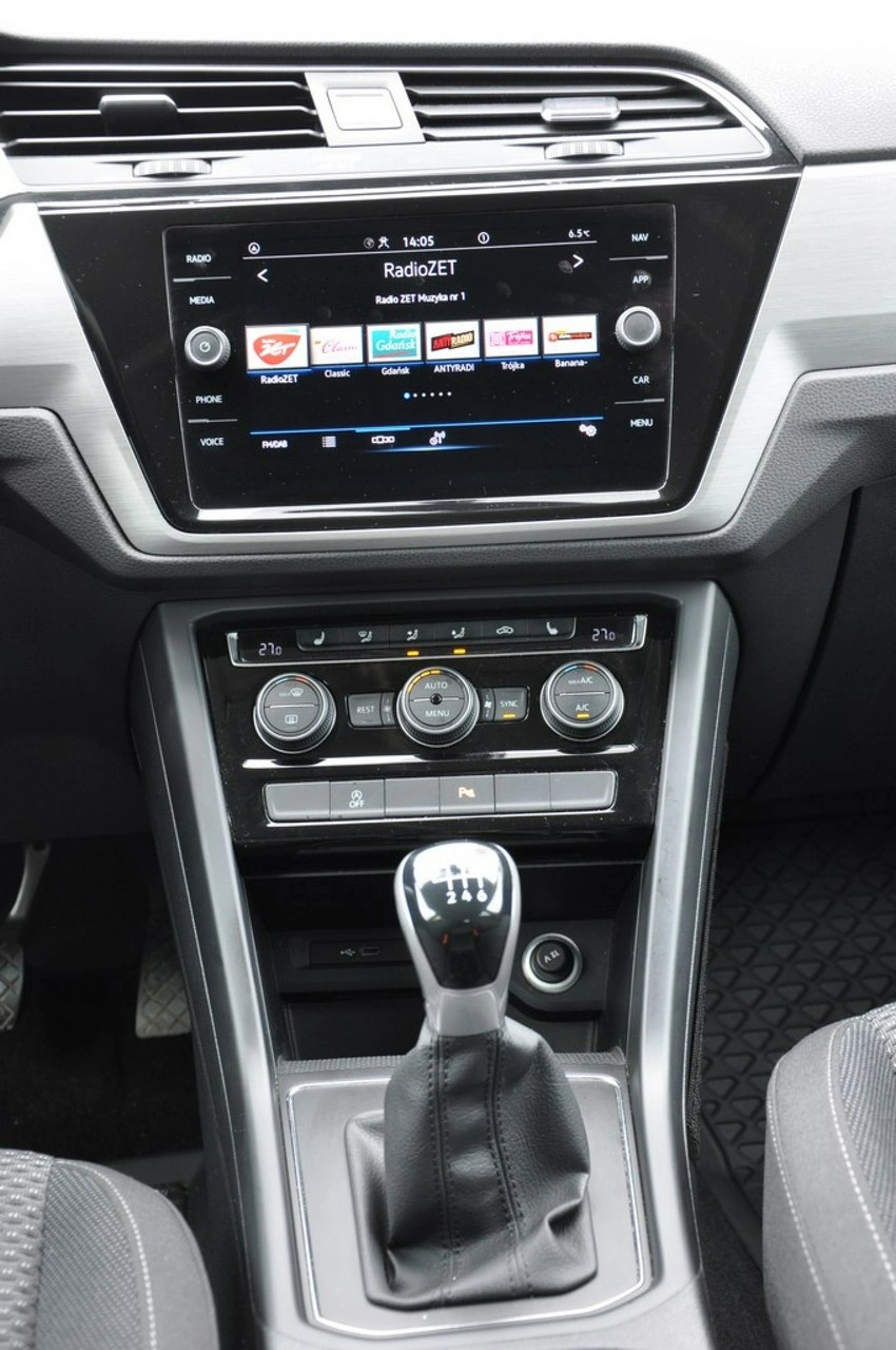 Volkswagen Touran - Zdjęcie 21