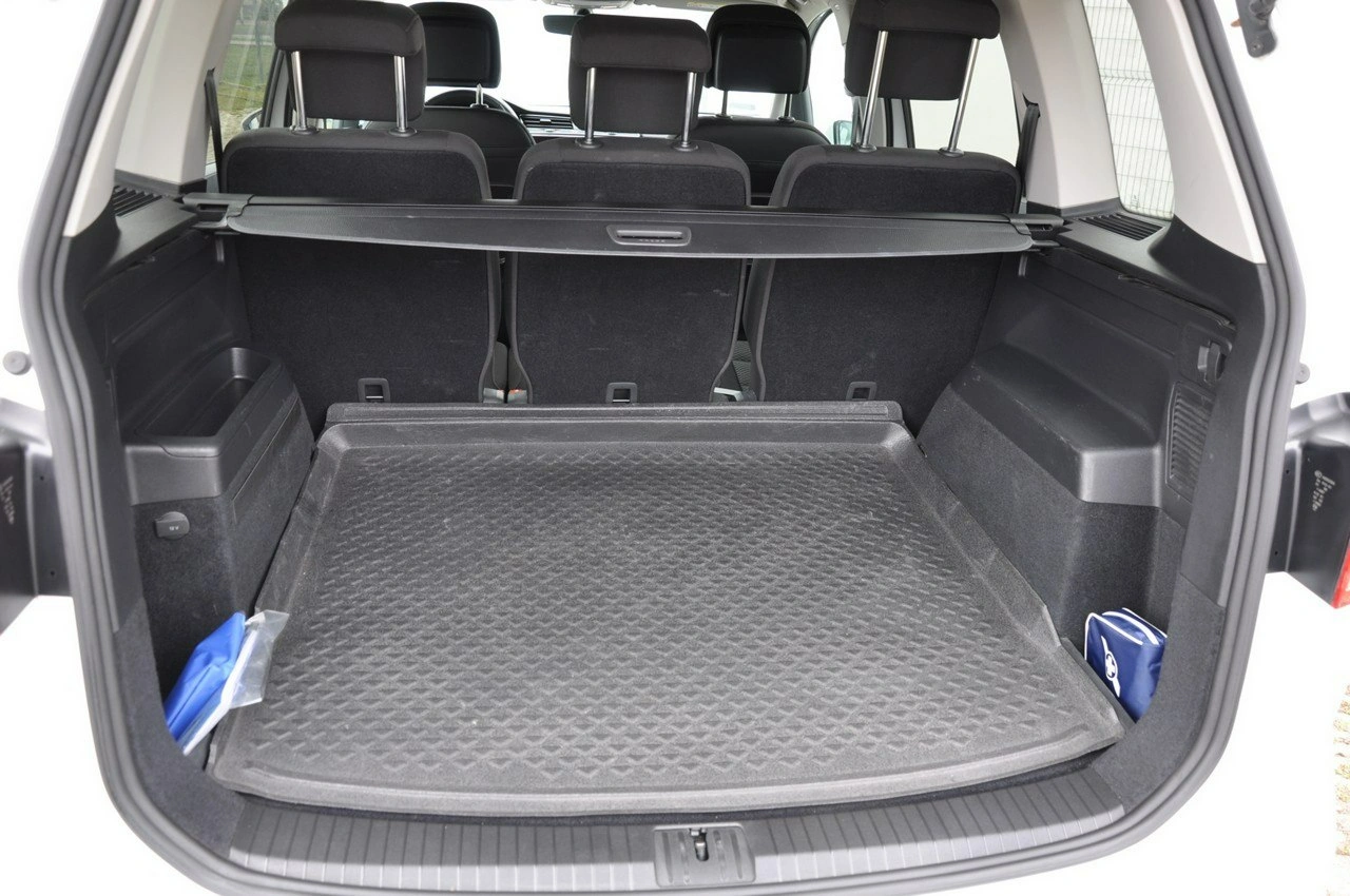 Volkswagen Touran - Zdjęcie 22