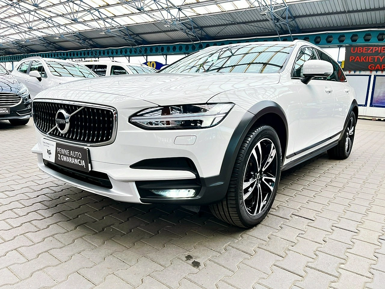 Volvo V90 Cross Country - Zdjęcie 70