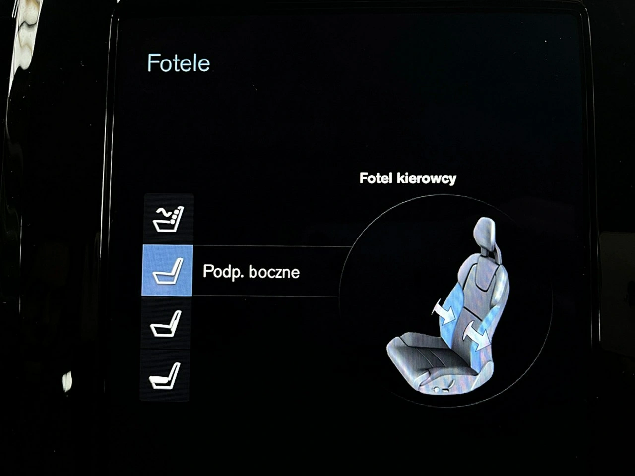 Volvo V90 Cross Country - Zdjęcie 54