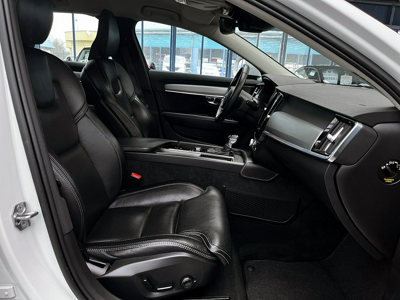 Volvo V90 Cross Country - Zdjęcie 12