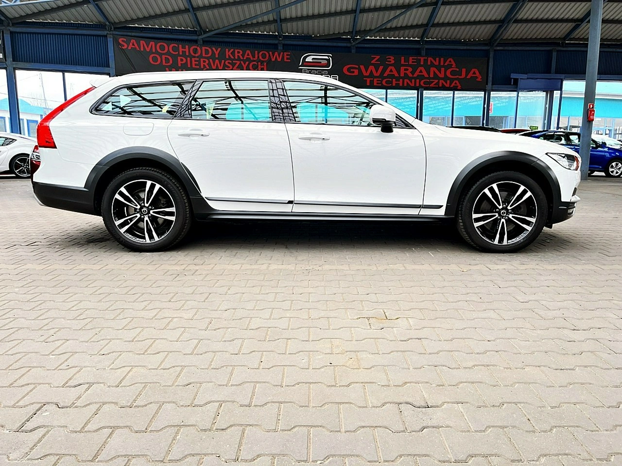 Volvo V90 Cross Country - Zdjęcie 58