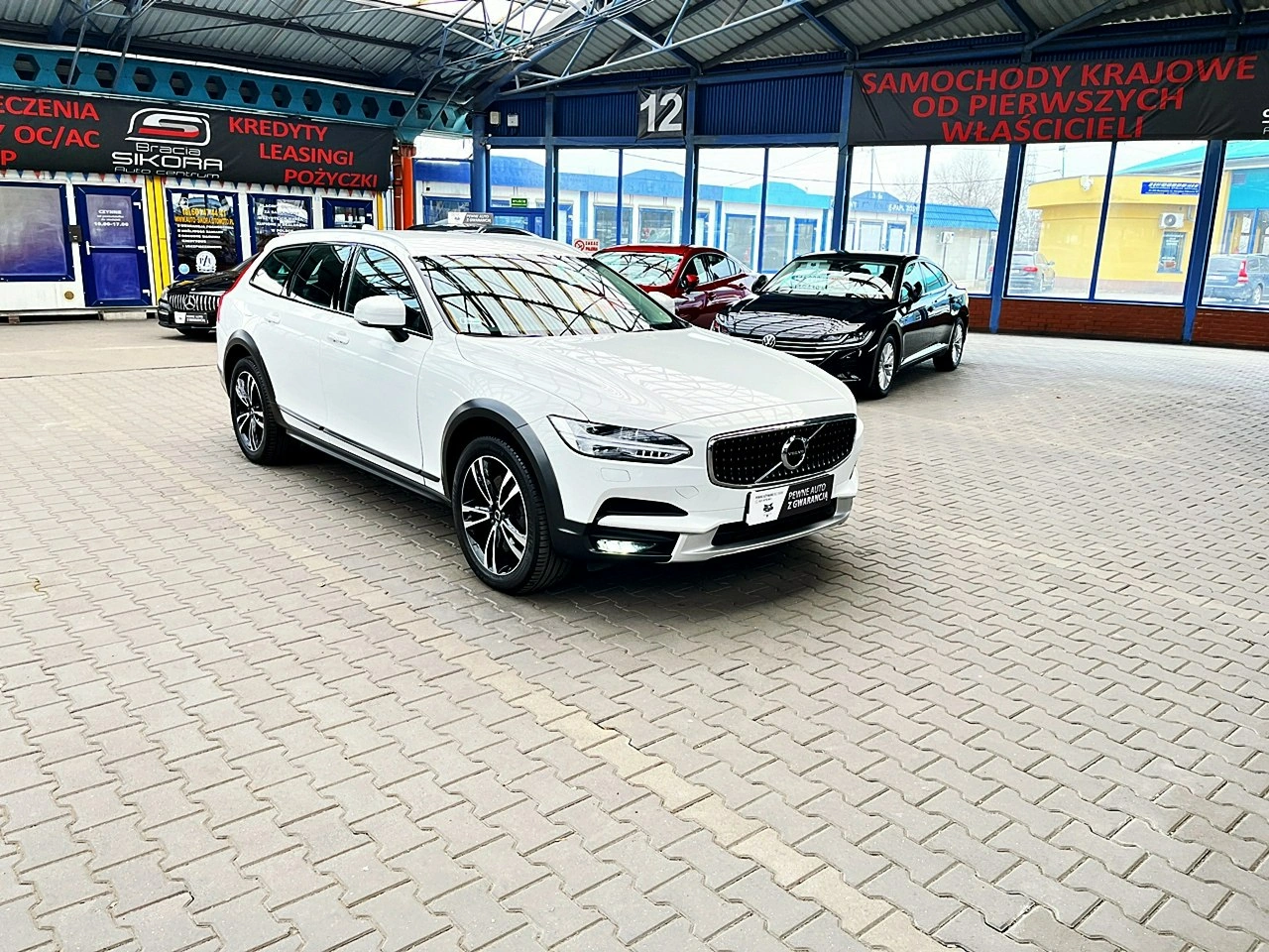 Volvo V90 Cross Country - Zdjęcie 4