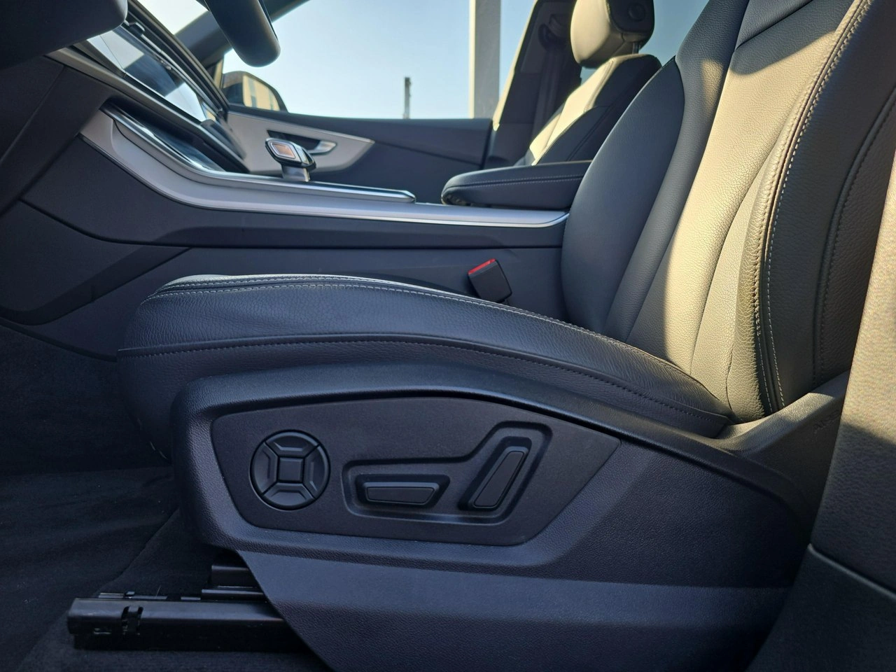 Audi Q8 - Zdjęcie 17