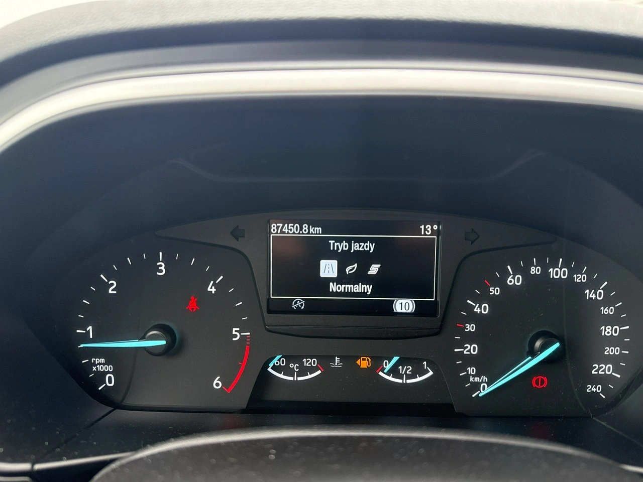 Ford Focus - Zdjęcie 11