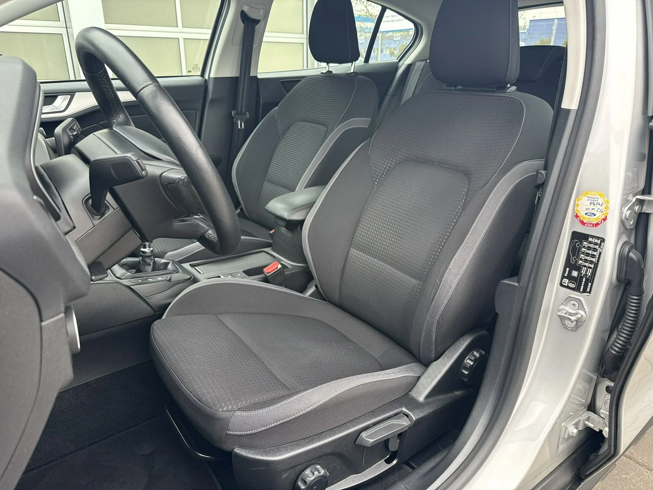 Ford Focus - Zdjęcie 16