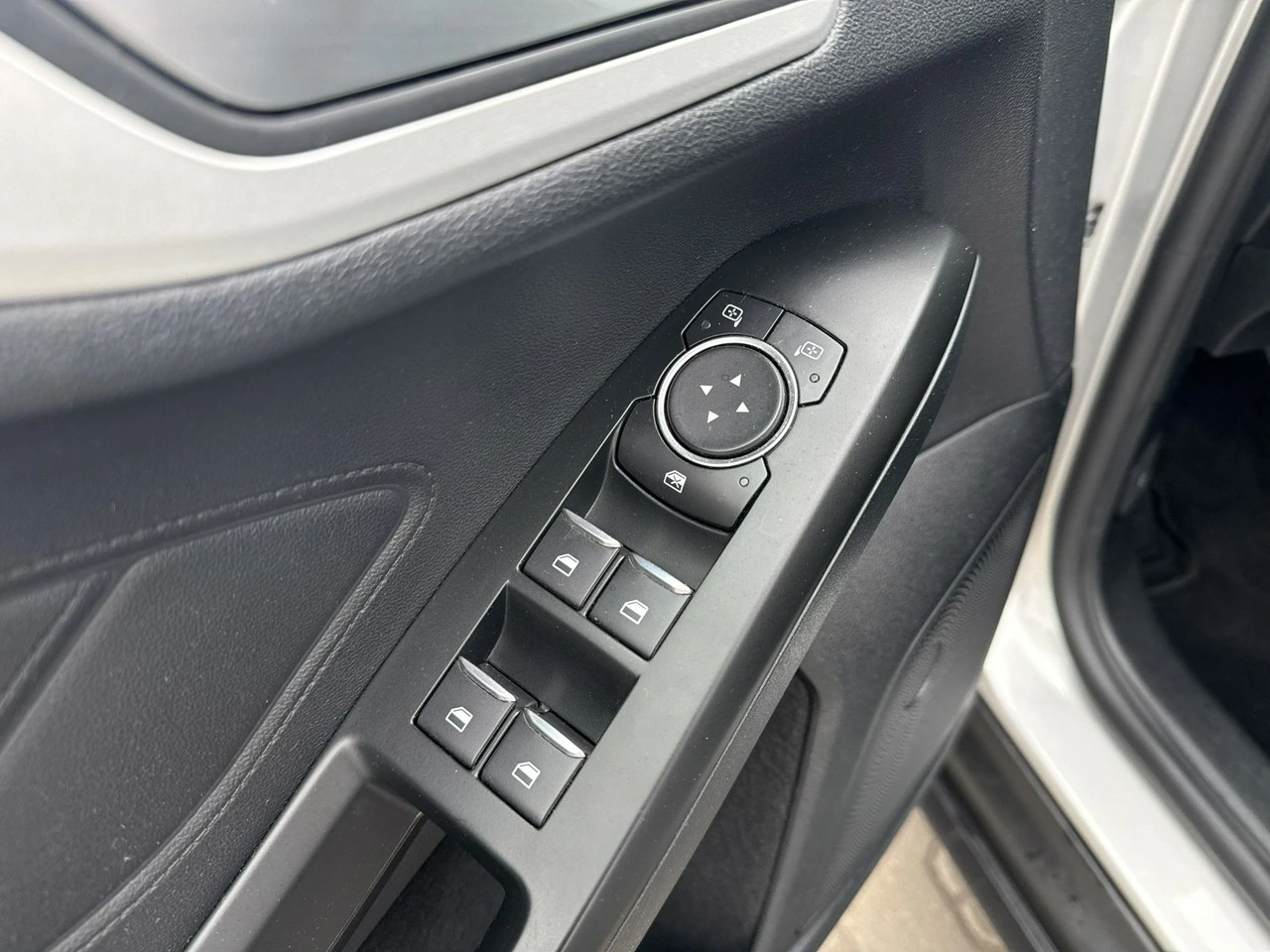 Ford Focus - Zdjęcie 23