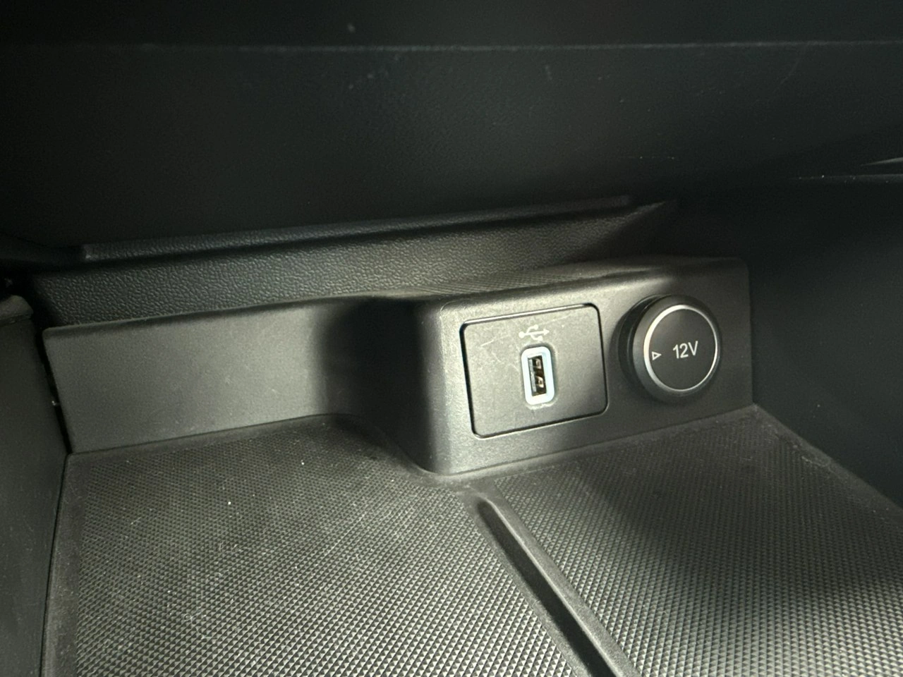 Ford Focus - Zdjęcie 25