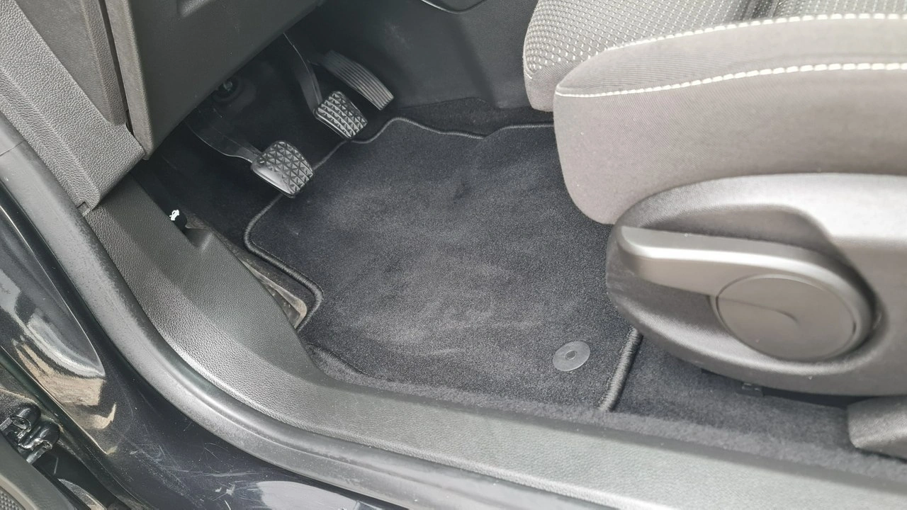 Opel Astra - Zdjęcie 12