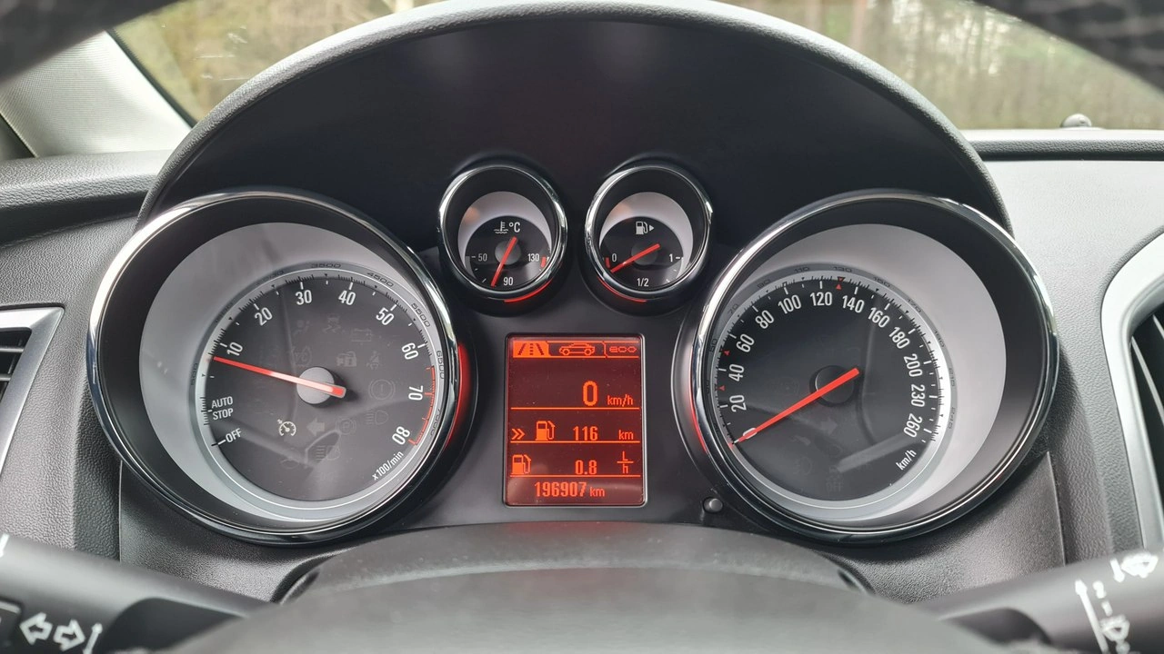 Opel Astra - Zdjęcie 16