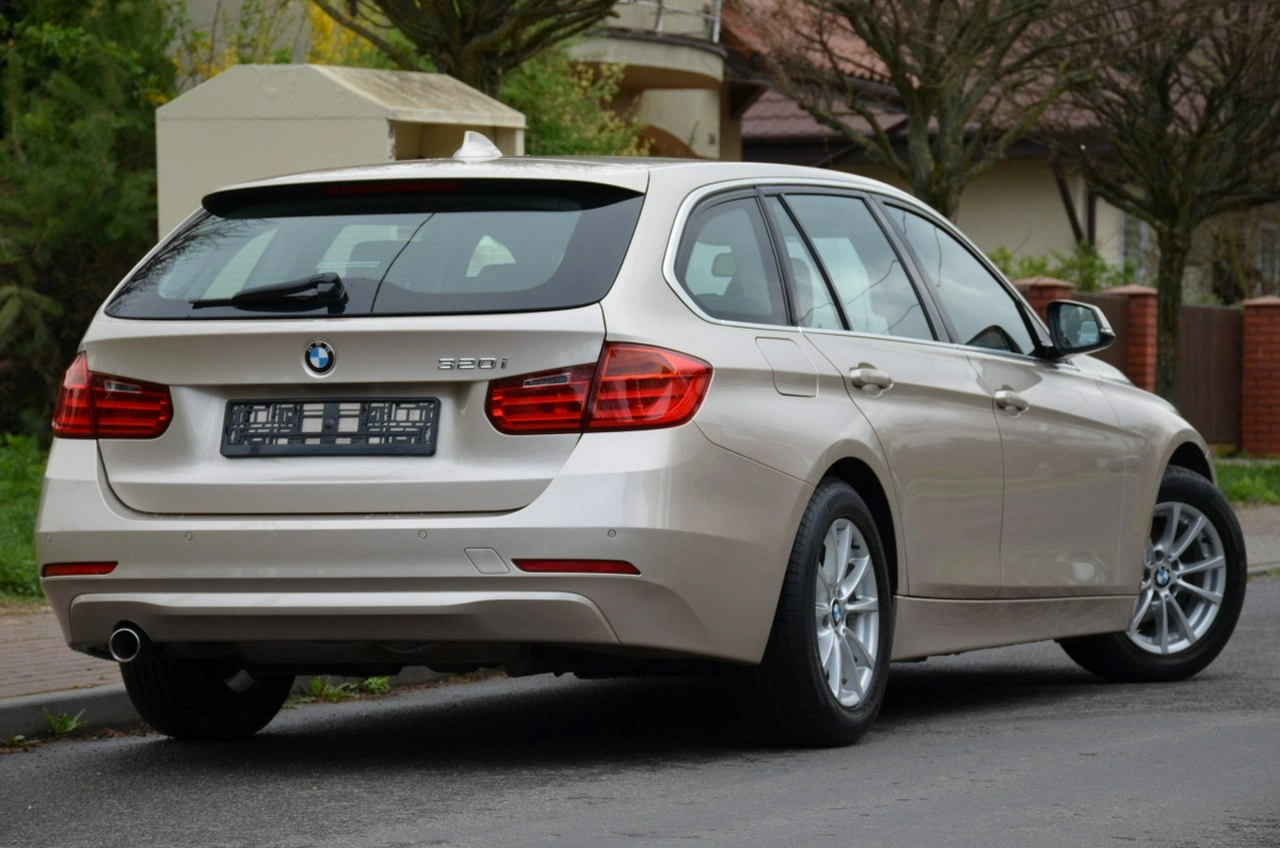 BMW 320 - Zdjęcie 12