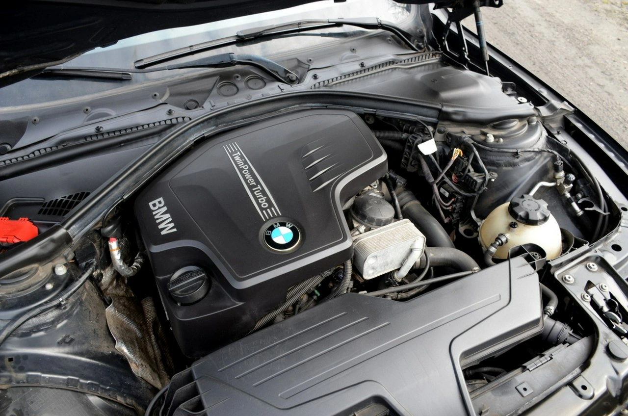 BMW 320 - Zdjęcie 16