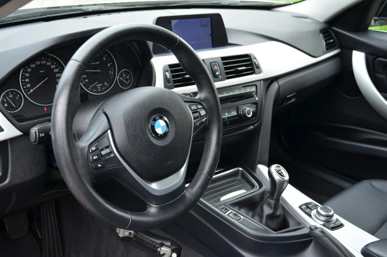 BMW 320 - Zdjęcie 22