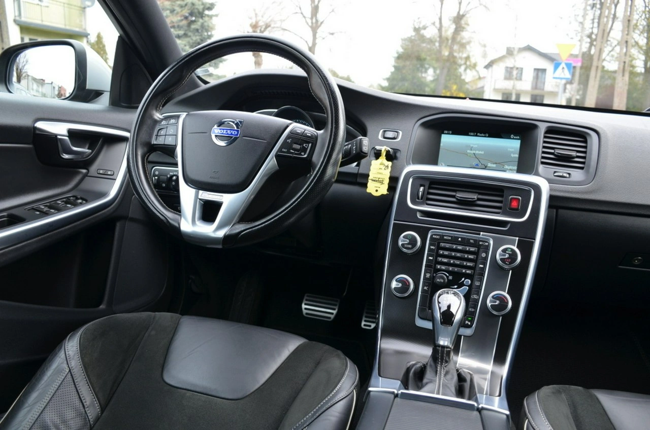 Volvo V60 - Zdjęcie 29