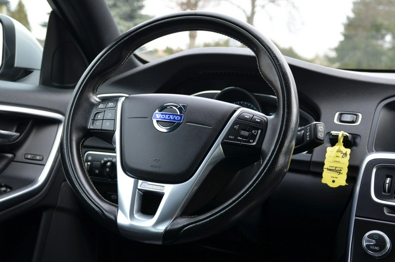 Volvo V60 - Zdjęcie 30