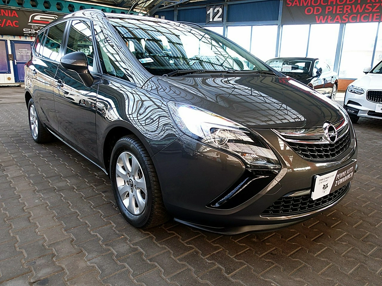 Opel Zafira - Zdjęcie 7