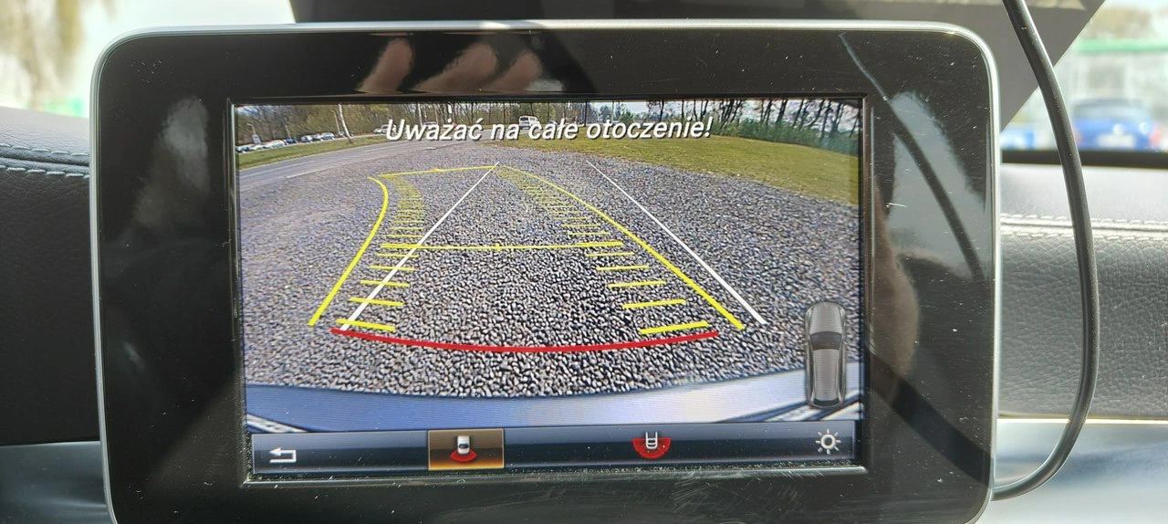 Mercedes C 200 - Zdjęcie 10