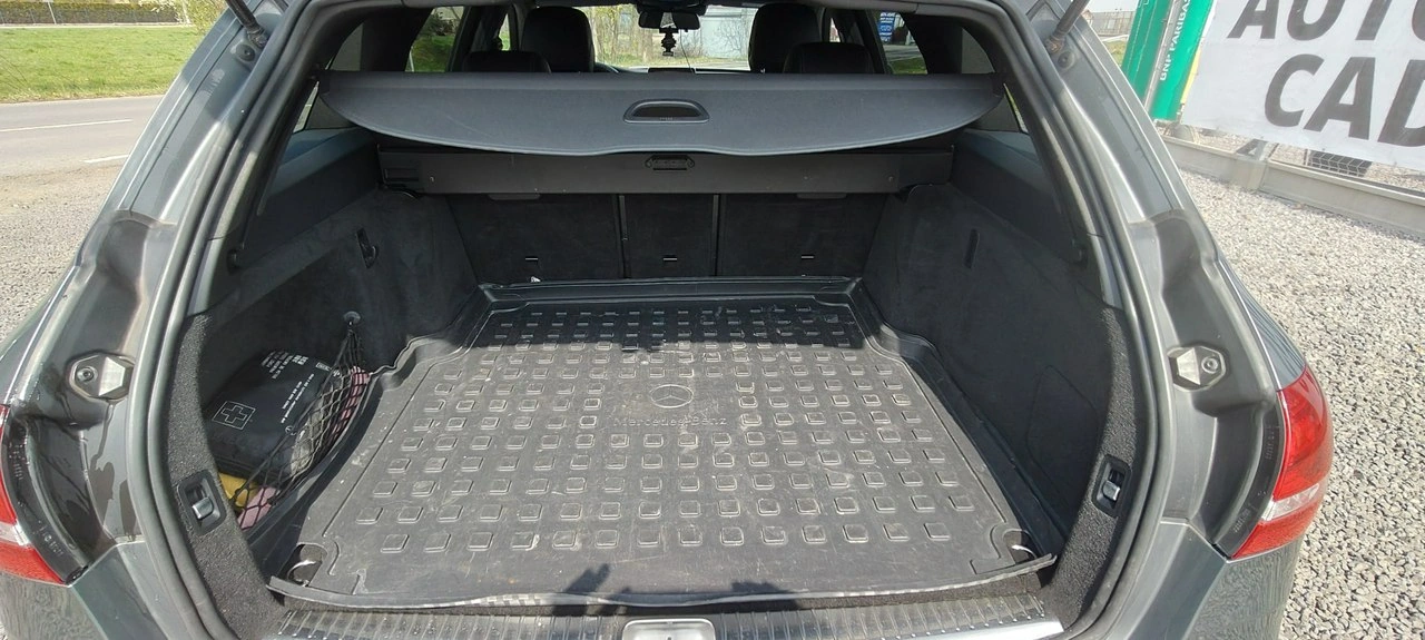 Mercedes C 200 - Zdjęcie 17