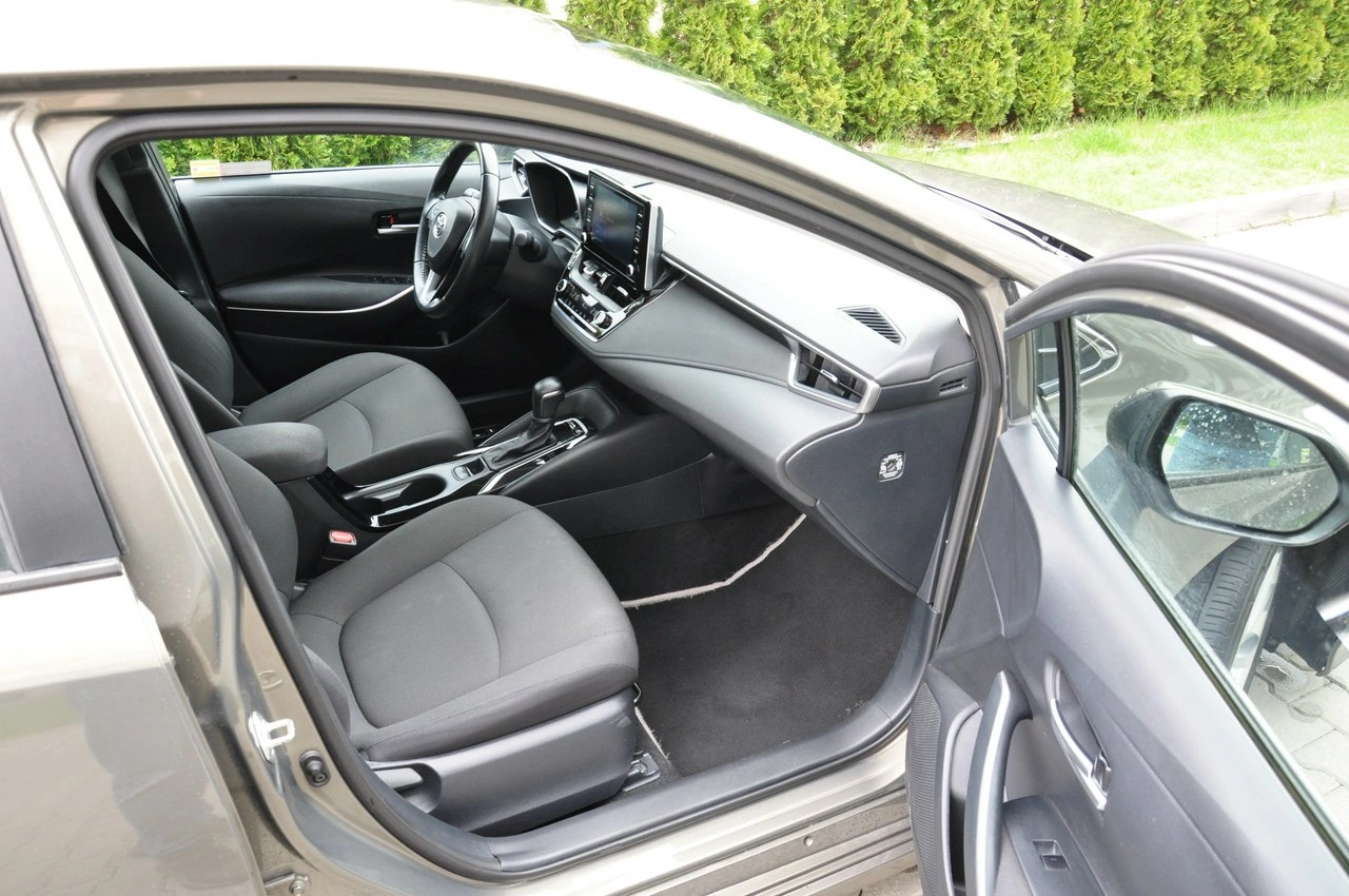Toyota Corolla - Zdjęcie 10
