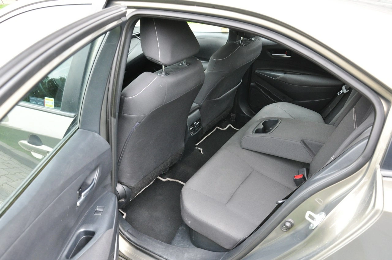 Toyota Corolla - Zdjęcie 13